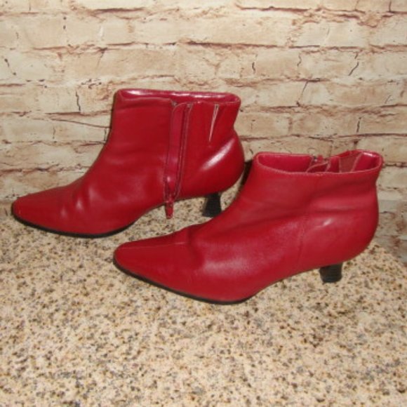 Red Leather Booties Boots Heels size 7 - Picture 2 of 4